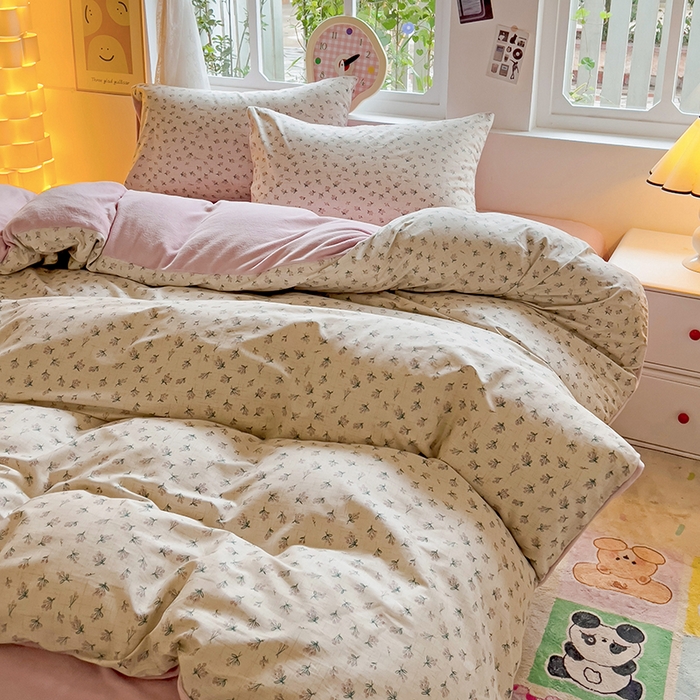 91家纺网 家纺一手货源 找家纺 捌月 2025新款棉加绒A版13372全棉B版高克重牛奶绒四件套直播新品 花西子