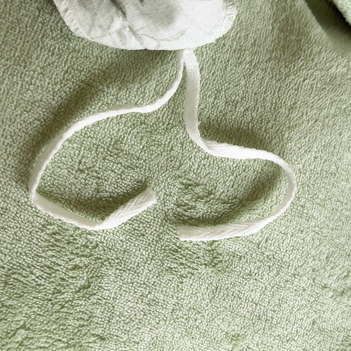 91家纺网 家纺一手货源 找家纺 捌月 2025新款棉加绒A版13372全棉B版高克重牛奶绒四件套直播新品 小城故事