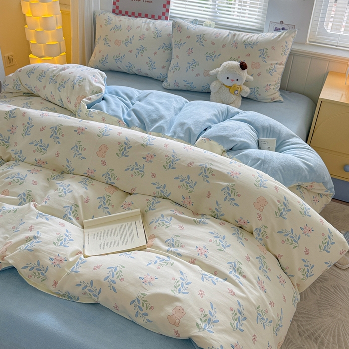 91家纺网 家纺一手货源 找家纺 捌月 2025新款棉加绒A版13372全棉B版高克重牛奶绒四件套直播新品 寻觅