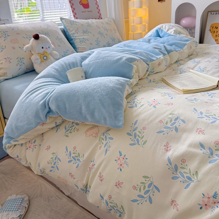 91家纺网 家纺一手货源 找家纺 捌月 2025新款棉加绒A版13372全棉B版高克重牛奶绒四件套直播新品 寻觅