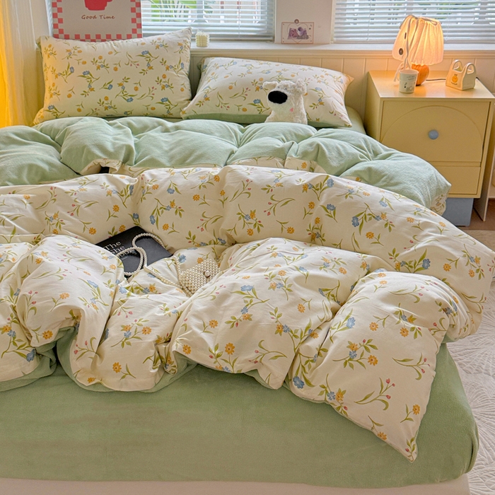 91家纺网 家纺一手货源 找家纺 捌月 2025新款棉加绒A版13372全棉B版高克重牛奶绒四件套直播新品 燕麦