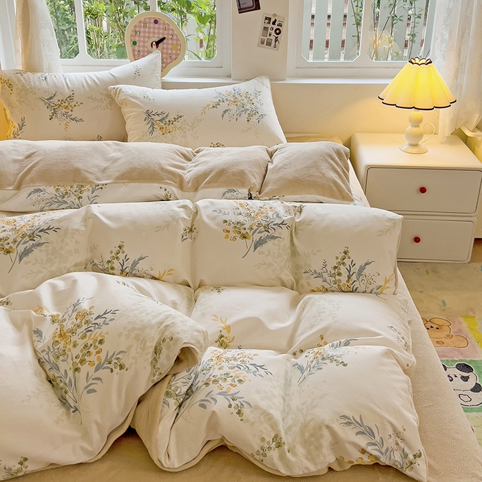 91家纺网 家纺一手货源 找家纺 捌月 2025新款棉加绒A版13372全棉B版高克重牛奶绒四件套直播新品 梦华录