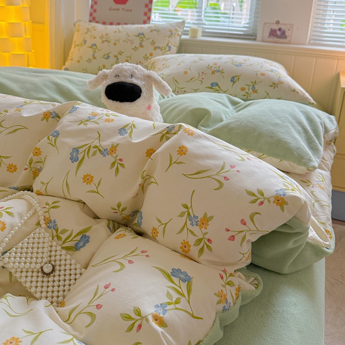 91家纺网 家纺一手货源 找家纺 捌月 2025新款棉加绒A版13372全棉B版高克重牛奶绒四件套直播新品 燕麦