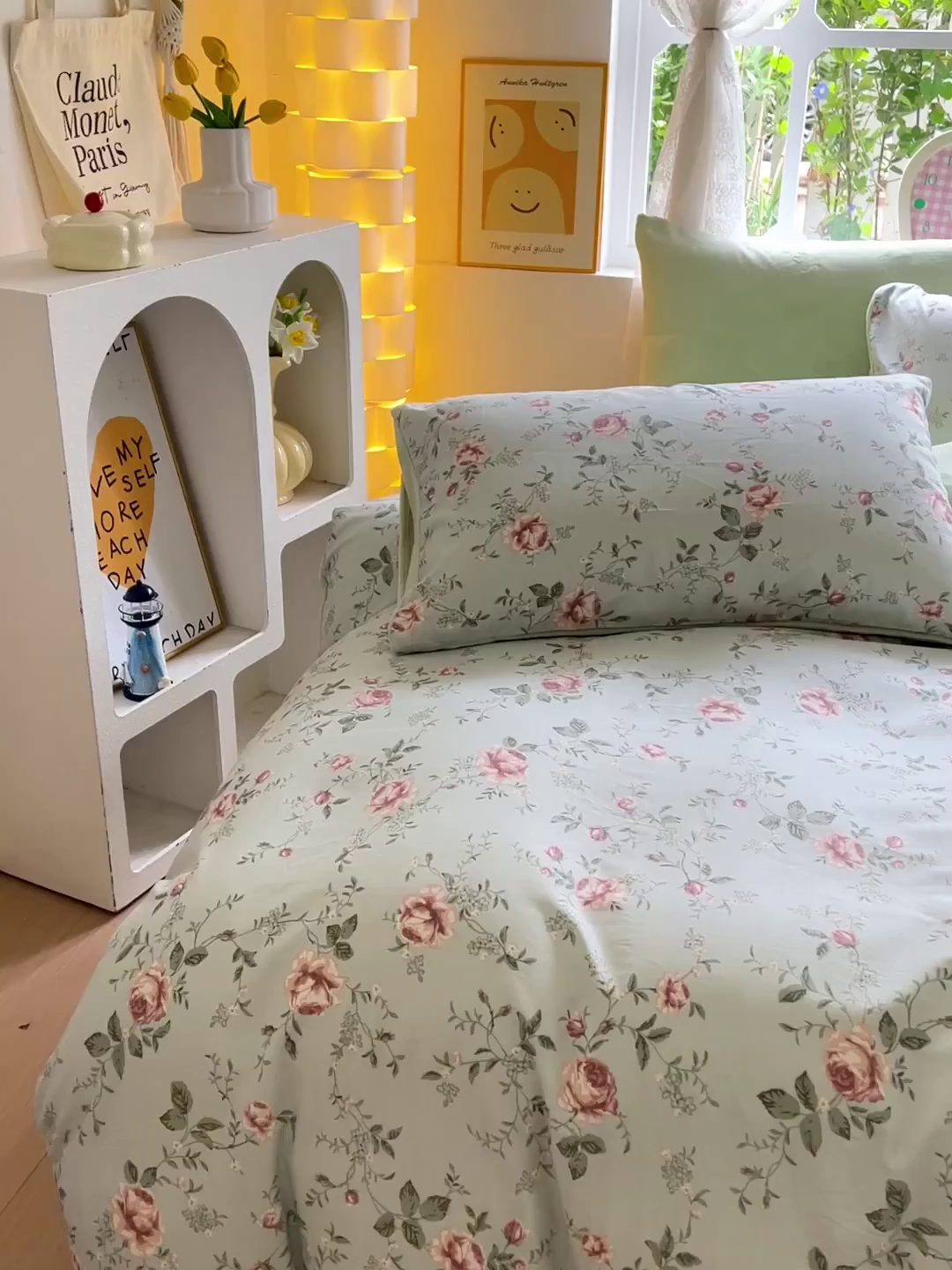 91家纺网 家纺一手货源 找家纺 捌月 2025新款棉加绒A版13372全棉B版高克重牛奶绒四件套直播新品 小城故事