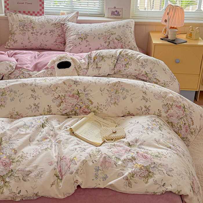 91家纺网 家纺一手货源 找家纺 捌月 2025新款棉加绒A版13372全棉B版高克重牛奶绒四件套直播新品 薇薇安