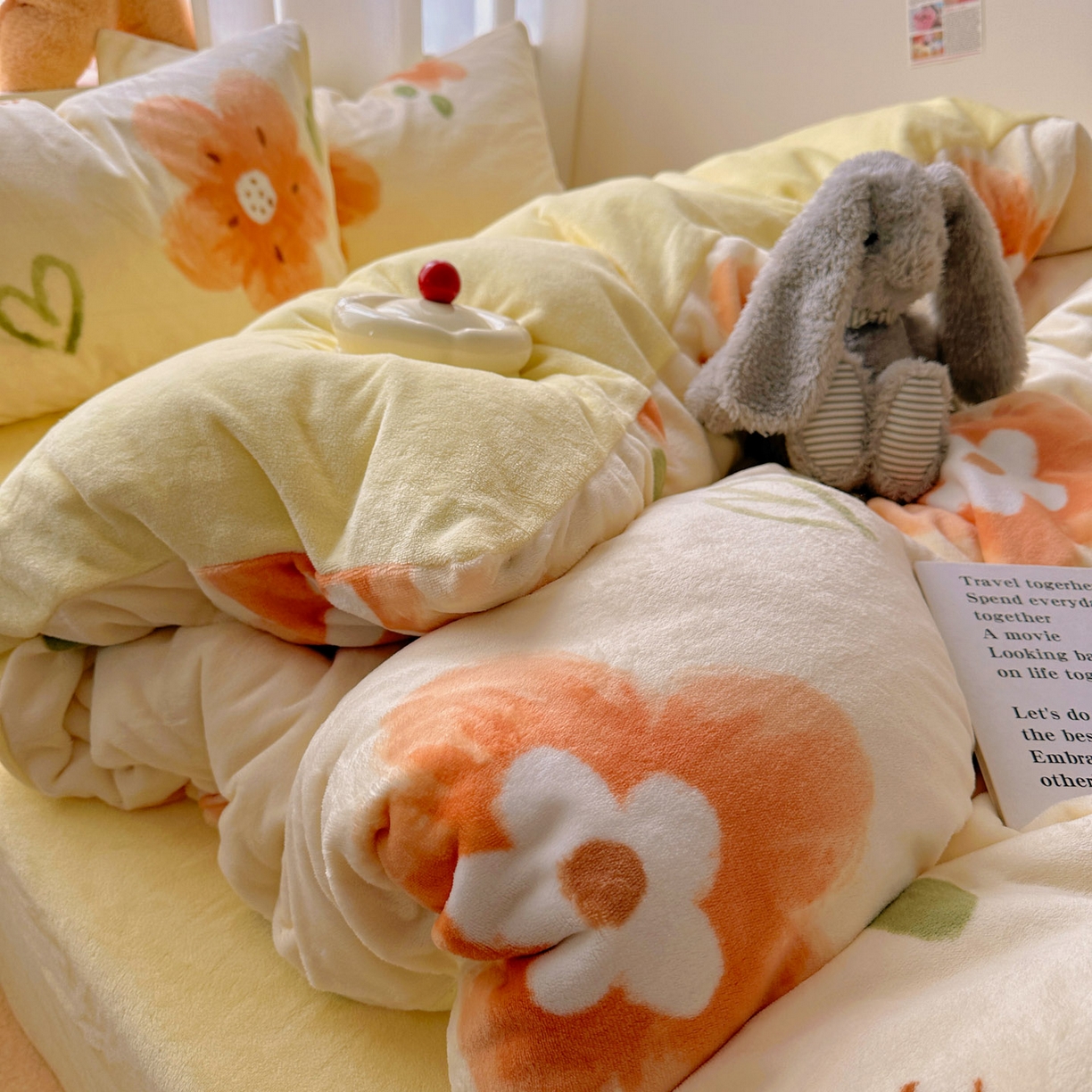 91家纺网 家纺一手货源 找家纺 （总）小叮当家纺仓储工厂店 买家秀 爆款花型2025新款200克牛奶绒小清新卡通复古风单被套 被套单件