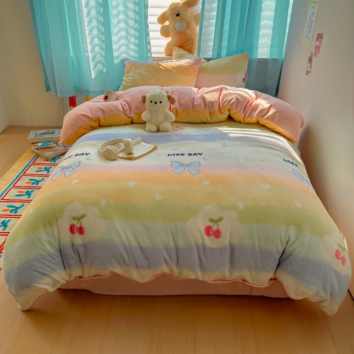 91家纺网 家纺一手货源 找家纺 小叮当家纺仓储工厂店 买家秀 爆款花型2025新款200克牛奶绒小清新卡通复古风单被套 被套单件 彩虹草莓