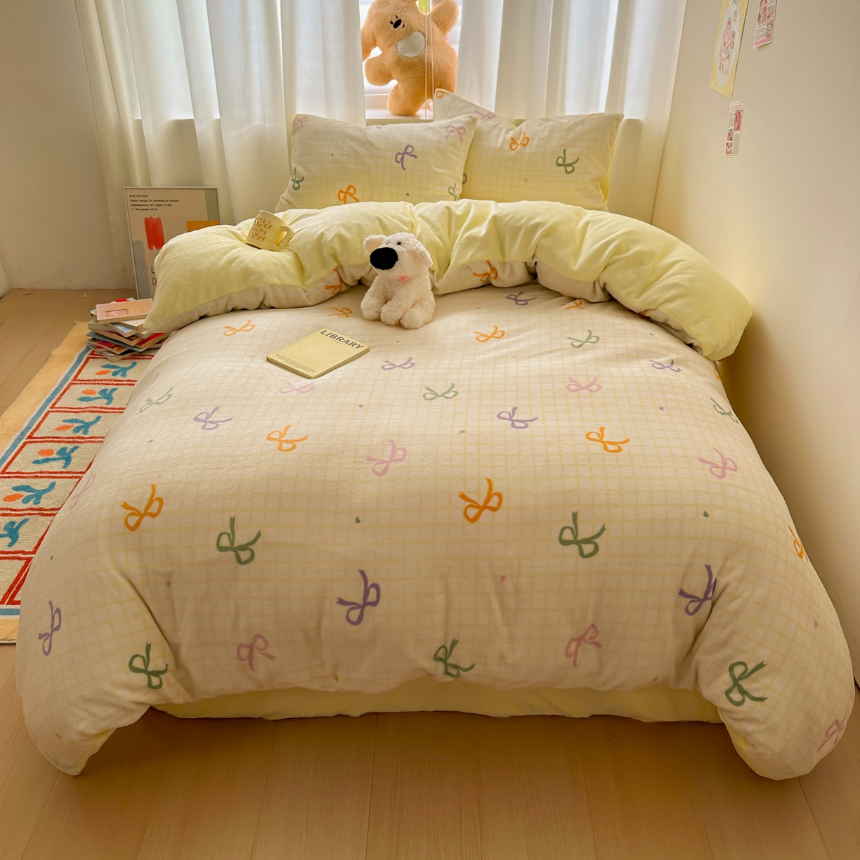 91家纺网 家纺一手货源 找家纺 小叮当家纺仓储工厂店 买家秀 爆款花型2025新款200克牛奶绒小清新卡通复古风单被套 被套单件 彩色蝴蝶结