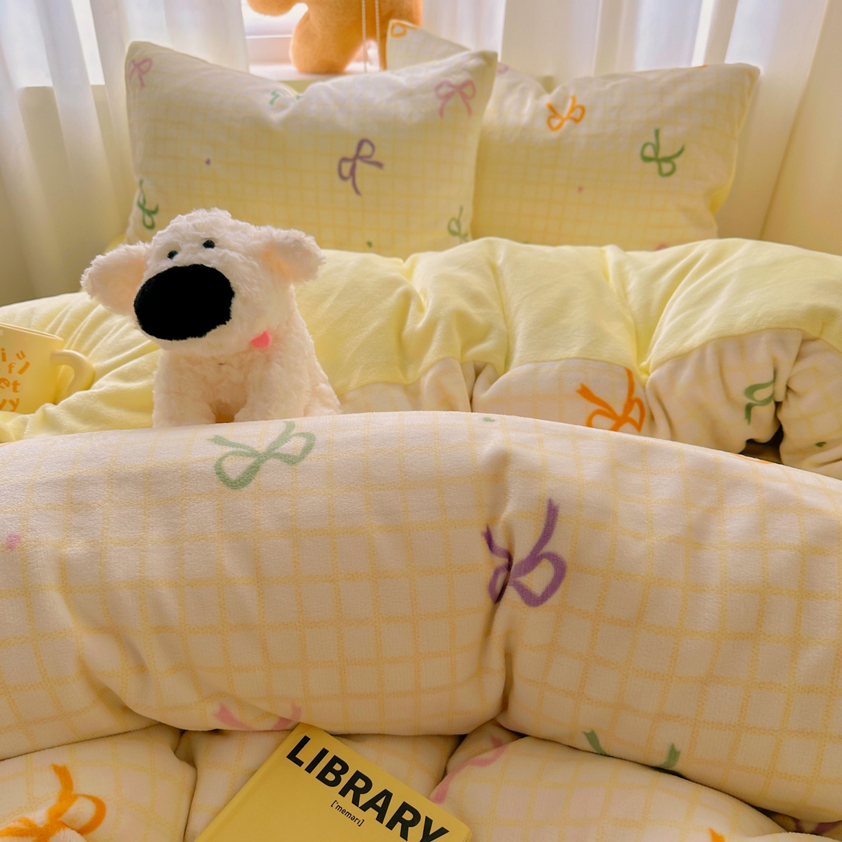 91家纺网 家纺一手货源 找家纺 小叮当家纺仓储工厂店 买家秀 爆款花型2025新款200克牛奶绒小清新卡通复古风单被套 被套单件 彩色蝴蝶结