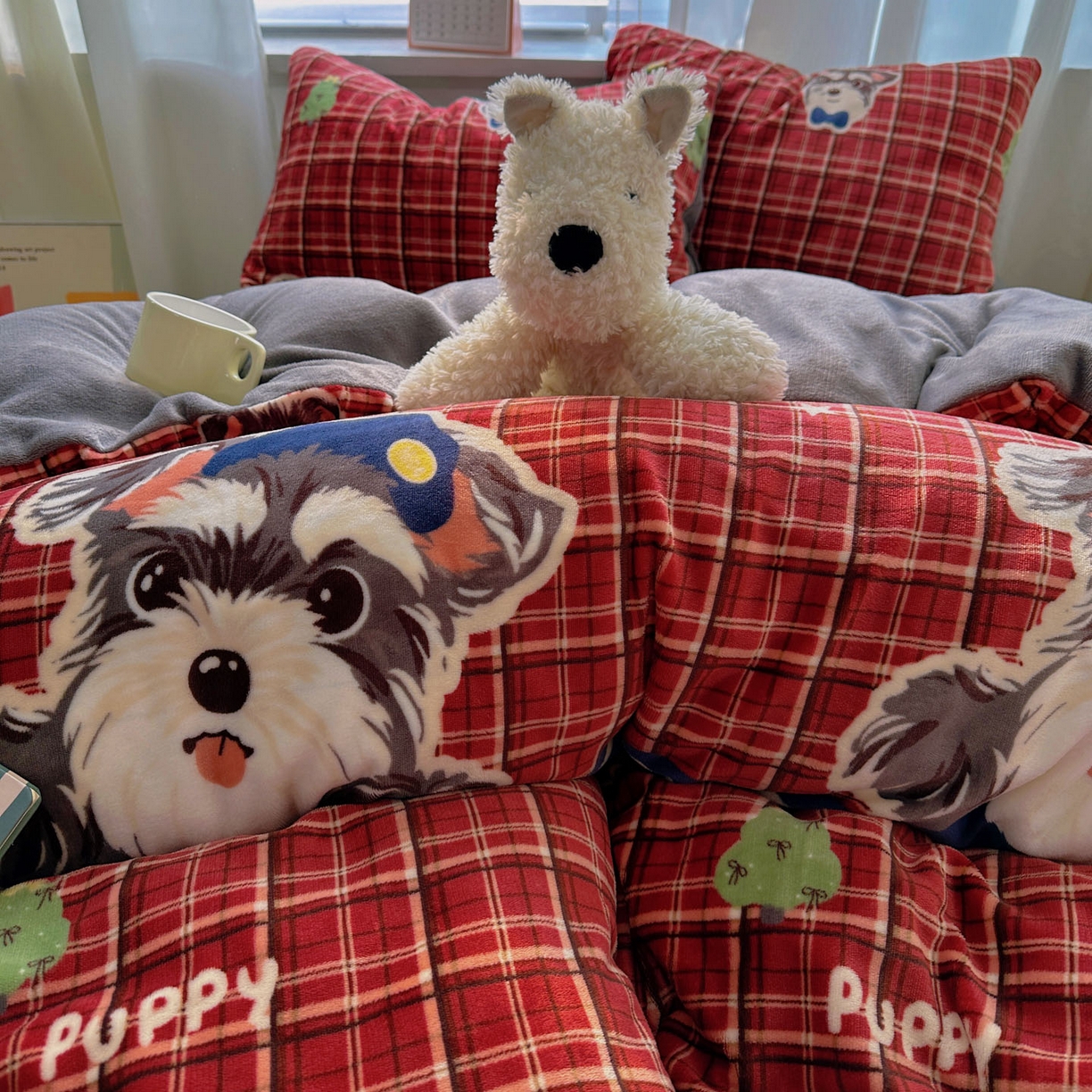 91家纺网 家纺一手货源 找家纺 小叮当家纺仓储工厂店 买家秀 爆款花型2025新款200克牛奶绒小清新卡通复古风单被套 被套单件 红格西高地