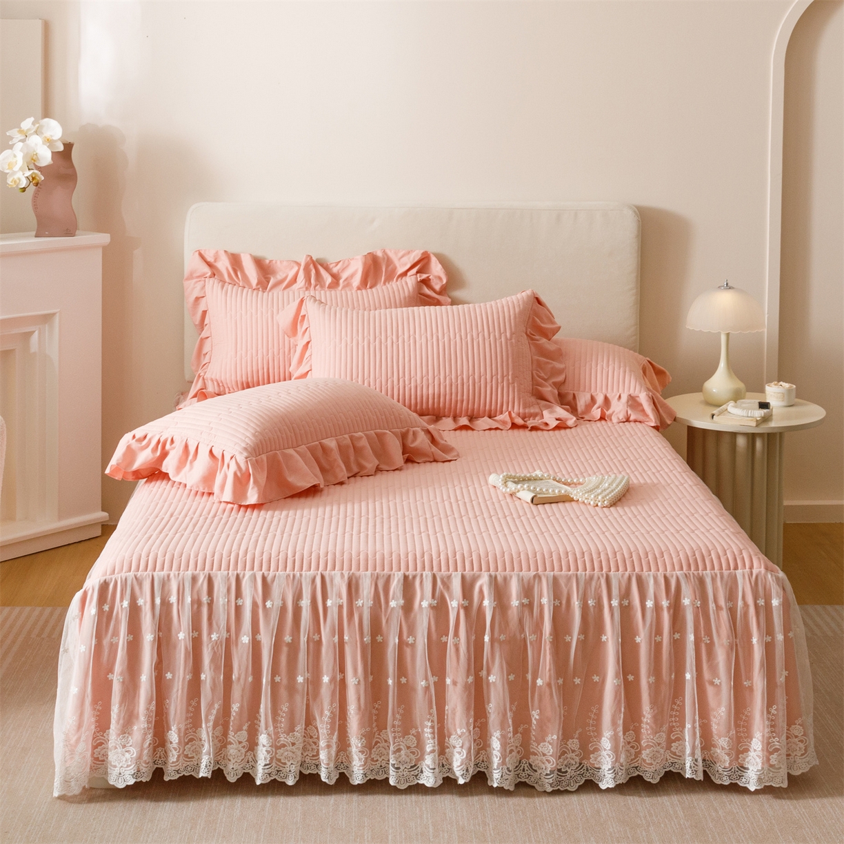 91家纺网 家纺一手货源 找家纺 （总）好儿喜家纺 2025新款A类水洗棉床裙三件套-梦园系列