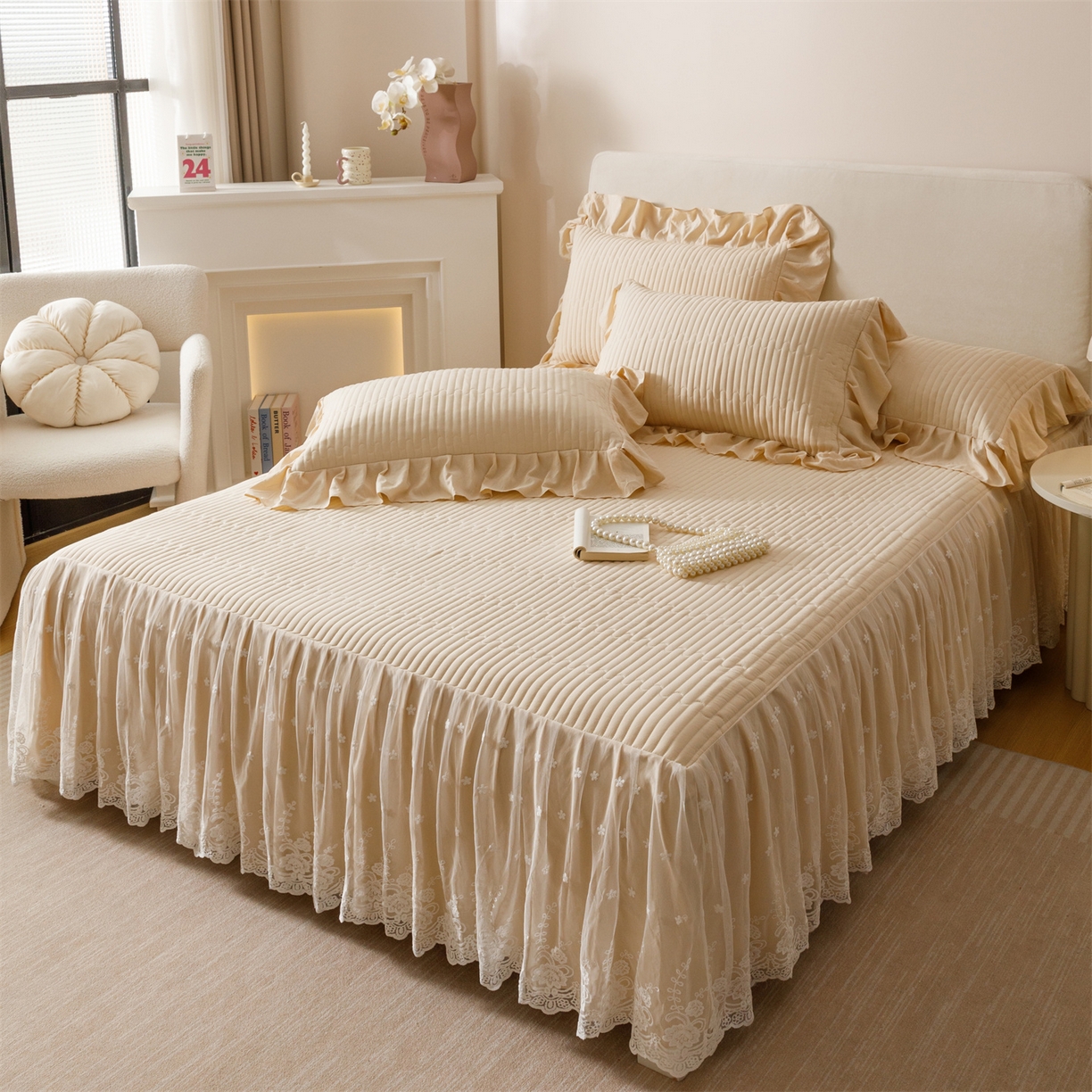 91家纺网 家纺一手货源 找家纺 （总）好儿喜家纺 2025新款A类水洗棉床裙三件套-梦园系列