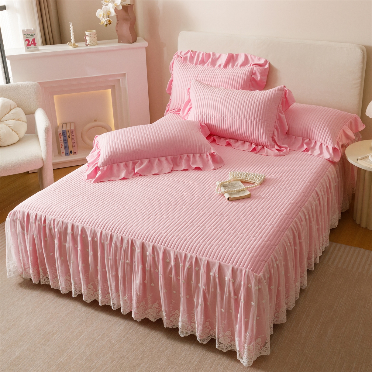 91家纺网 家纺一手货源 找家纺 （总）好儿喜家纺 2025新款A类水洗棉床裙三件套-梦园系列