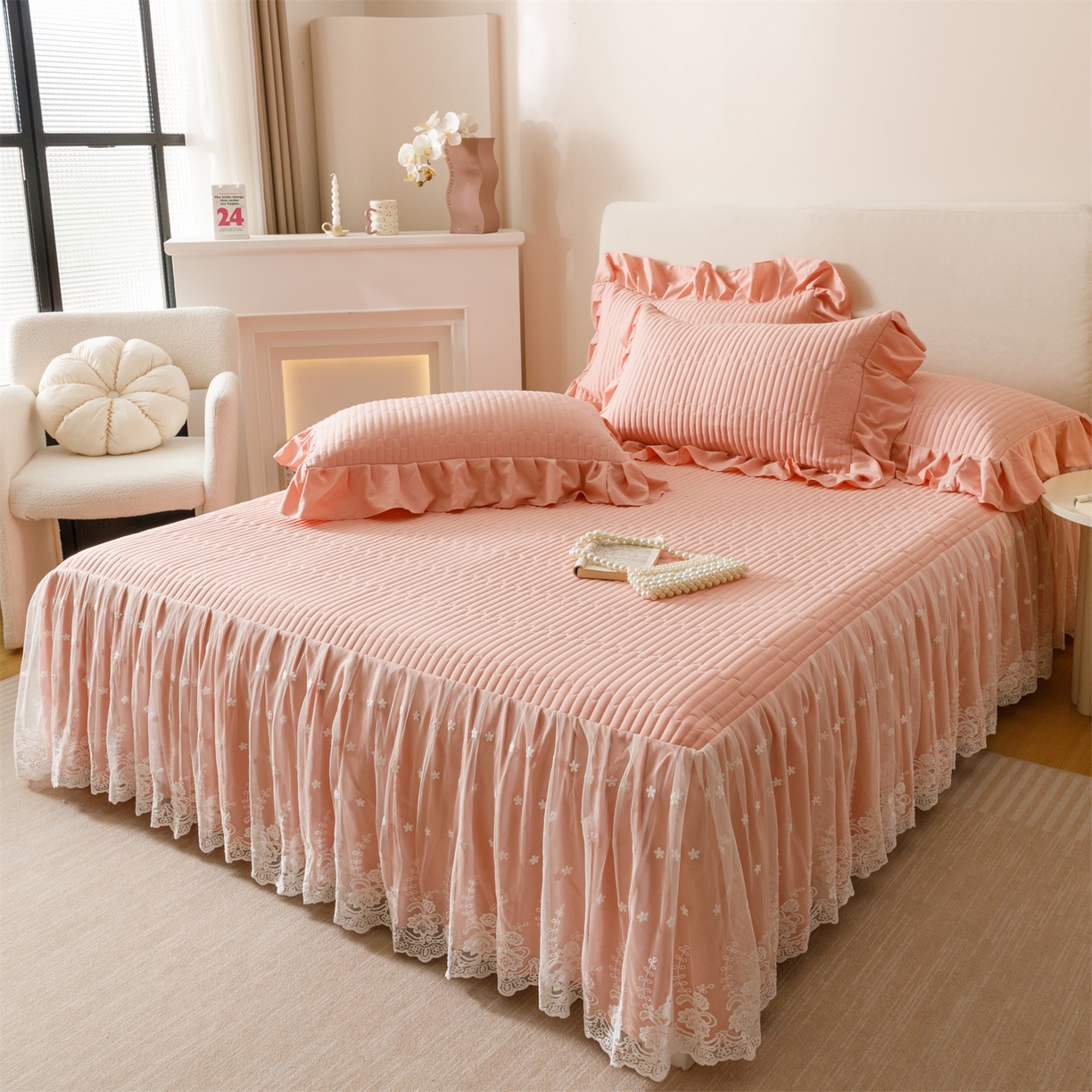 91家纺网 家纺一手货源 找家纺 （总）好儿喜家纺 2025新款A类水洗棉床裙三件套-梦园系列