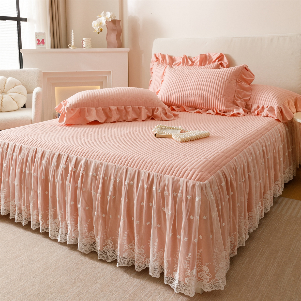 91家纺网 家纺一手货源 找家纺 （总）好儿喜家纺 2025新款A类水洗棉床裙三件套-梦园系列