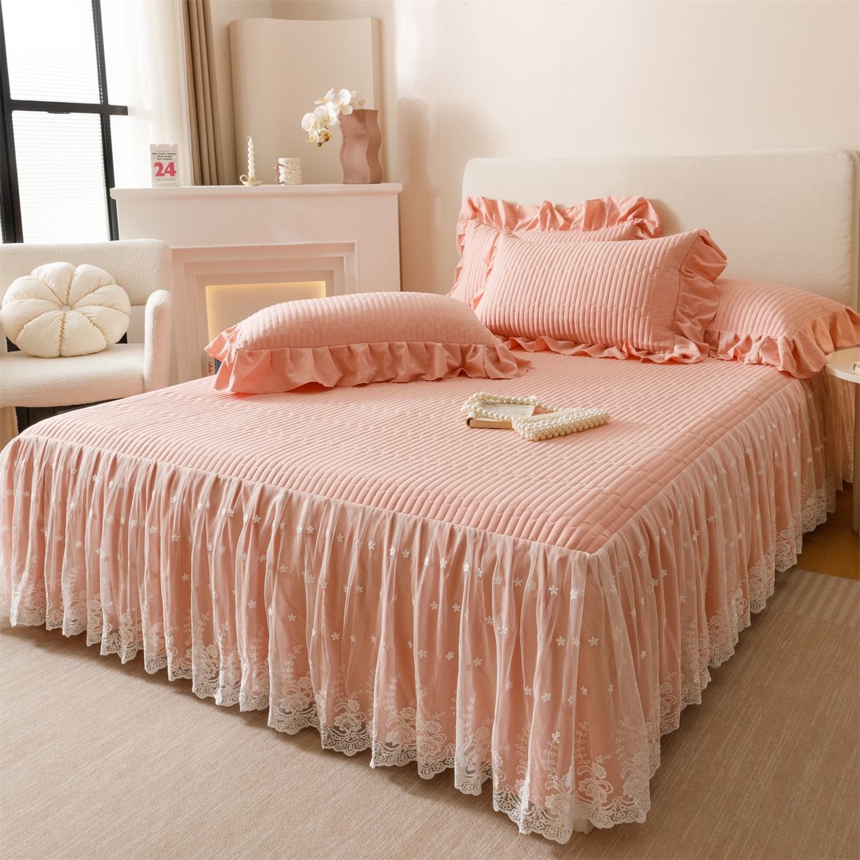 91家纺网 家纺一手货源 找家纺 （总）好儿喜家纺 2025新款A类水洗棉床裙三件套-梦园系列