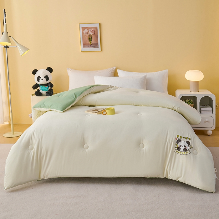 91家纺网 家纺一手货源 找家纺 （总）被多多被业 2025新款A类亲肤水洗棉羽丝棉被-熊猫系列