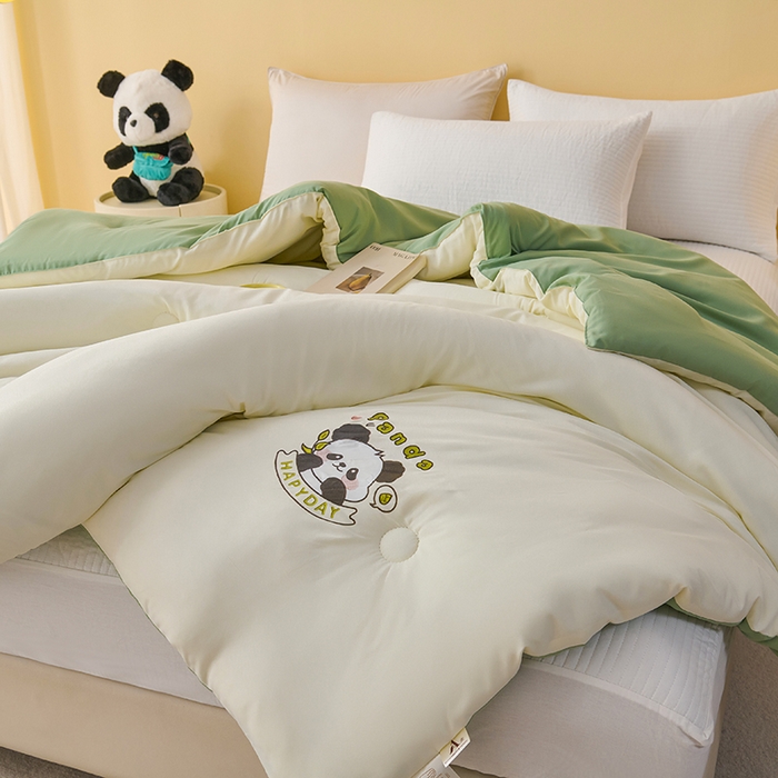 91家纺网 家纺一手货源 找家纺 （总）被多多被业 2025新款A类亲肤水洗棉羽丝棉被-熊猫系列