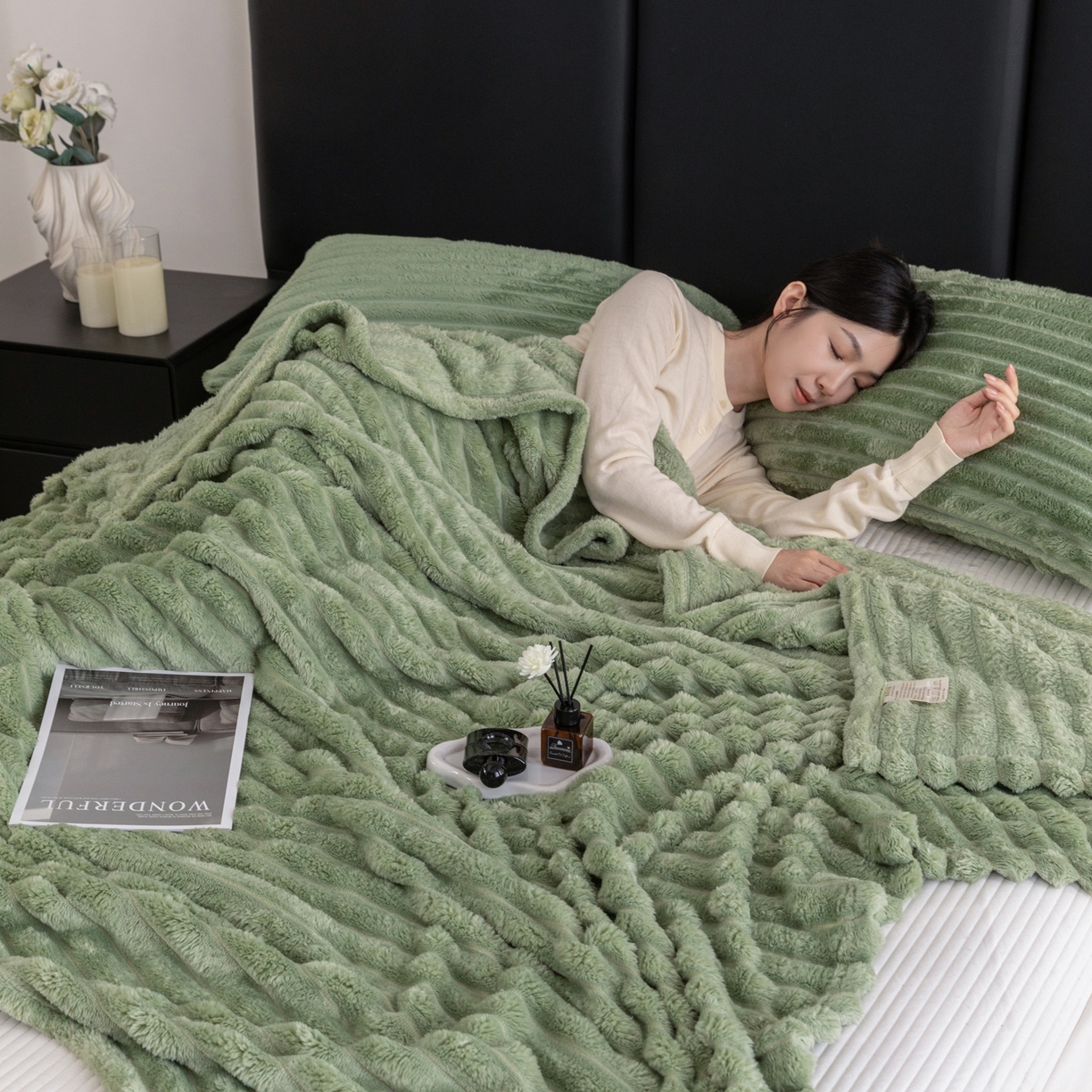 91家纺网 家纺一手货源 找家纺 楠沐家纺 2025新款高克重大抽条毛毯仿兔毛绒法兰绒毯跨境外贸多功能毯 兔毛绒-暗茶绿