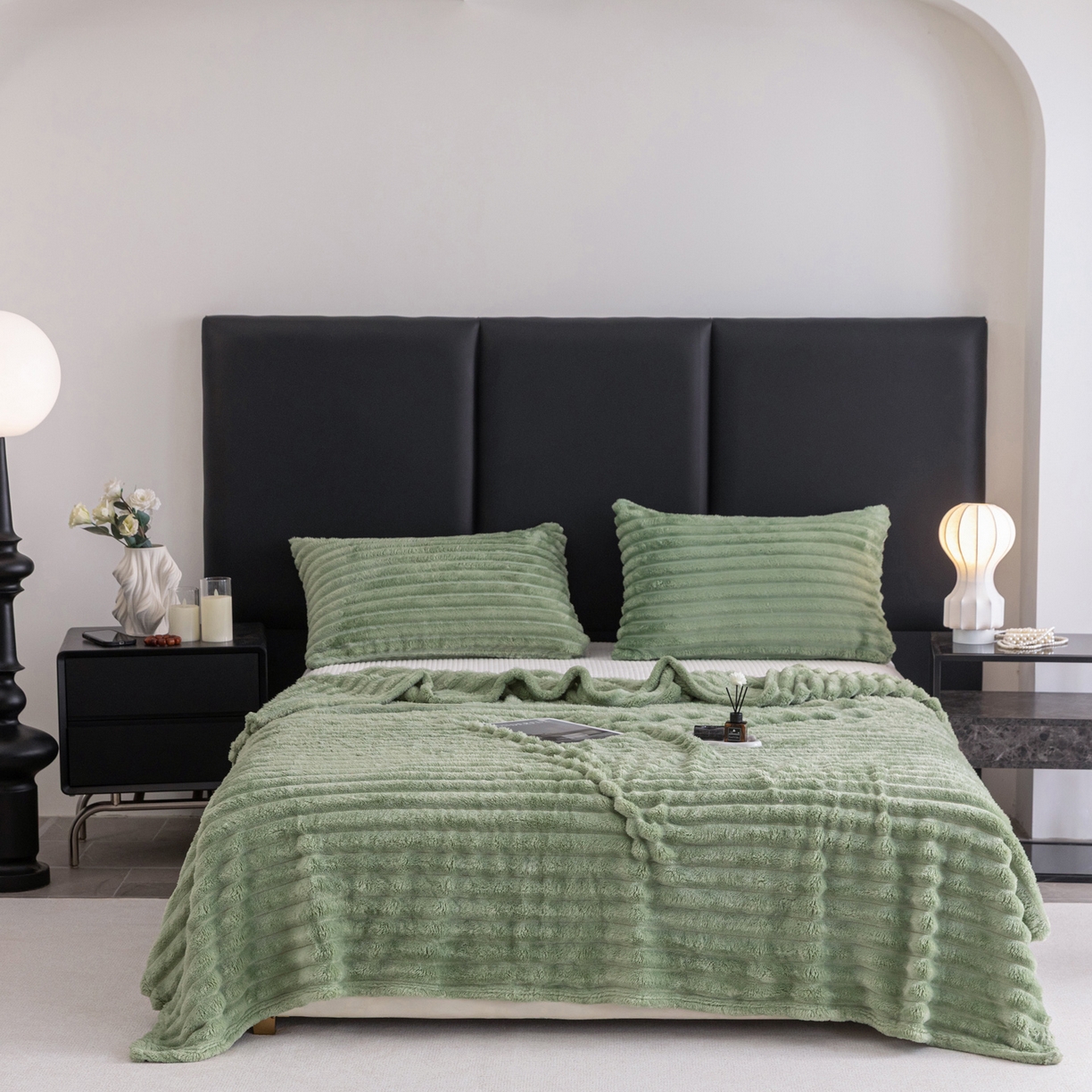 91家纺网 家纺一手货源 找家纺 楠沐家纺 2025新款高克重大抽条毛毯仿兔毛绒法兰绒毯跨境外贸多功能毯 兔毛绒-暗茶绿