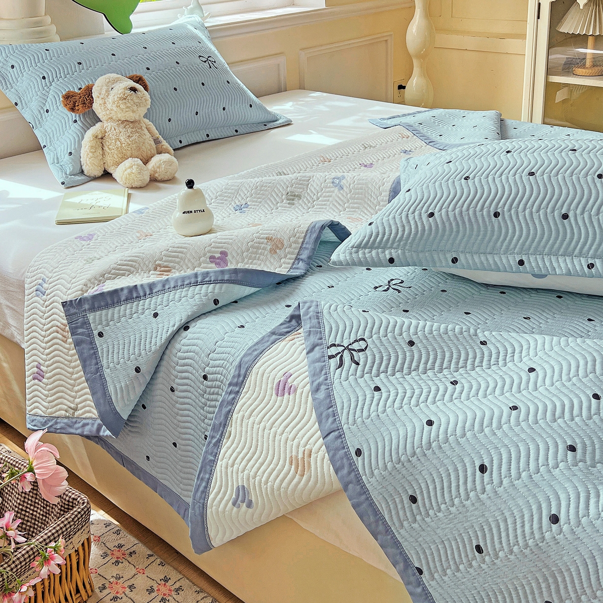 91家纺网 家纺一手货源 找家纺 梦精灵2025新款40支13372印花全棉床盖软凉席夏被纯棉床单枕套四季通用 波点蝴蝶结