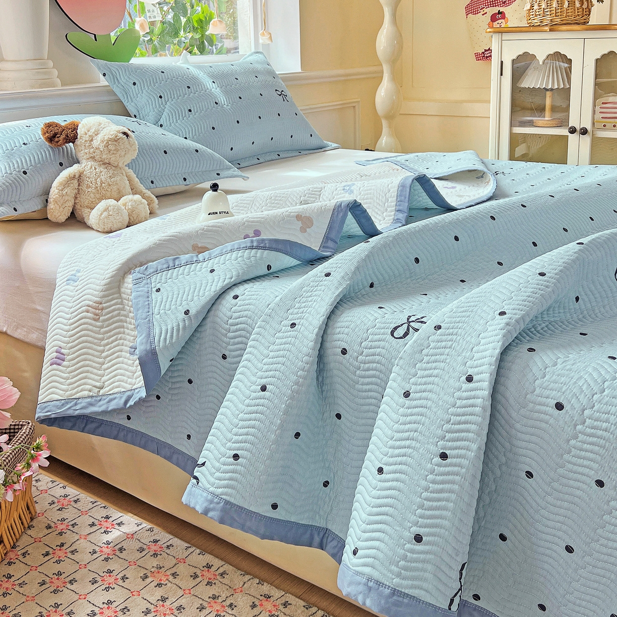 91家纺网 家纺一手货源 找家纺 梦精灵2025新款40支13372印花全棉床盖软凉席夏被纯棉床单枕套四季通用 波点蝴蝶结