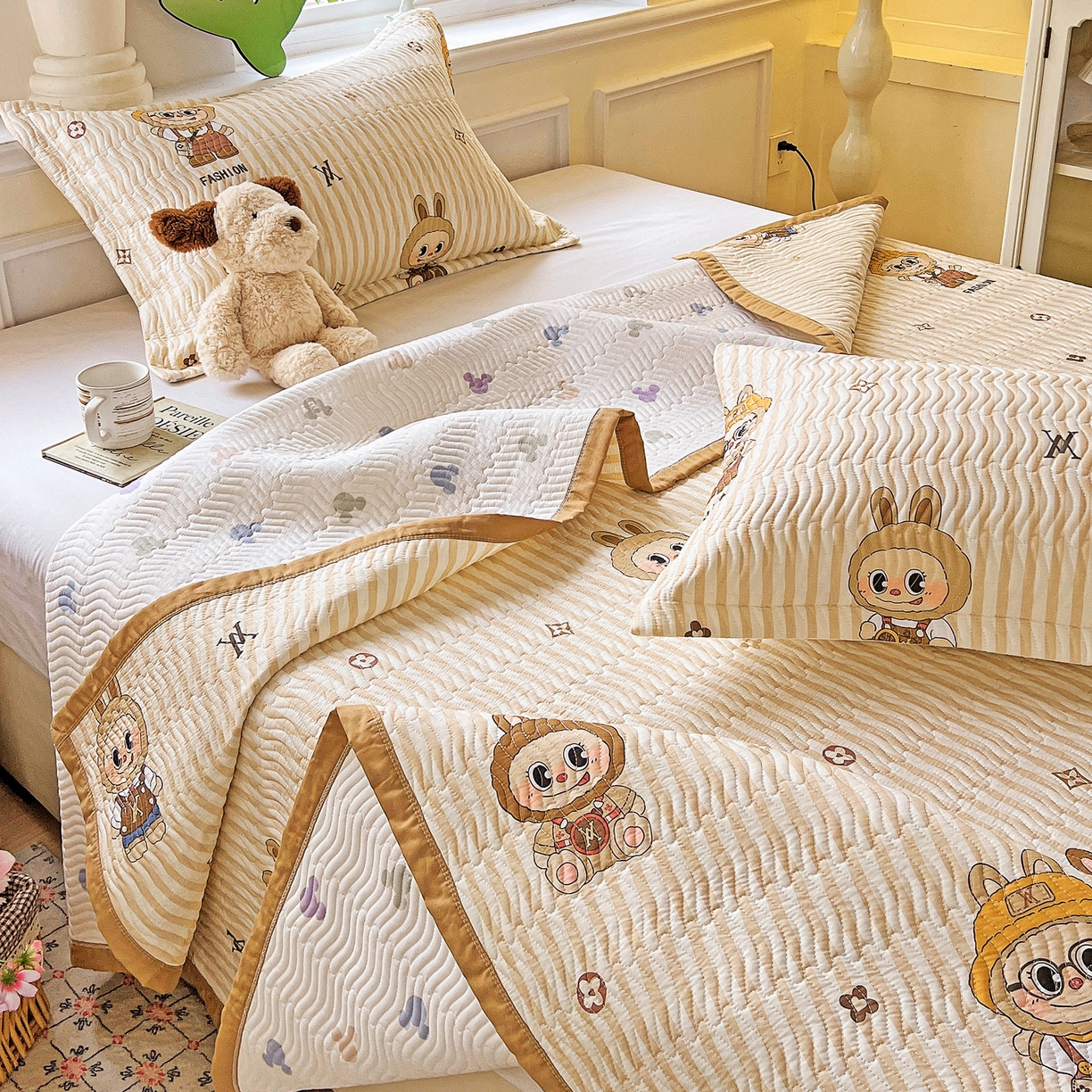 91家纺网 家纺一手货源 找家纺 梦精灵2025新款40支13372印花全棉床盖软凉席夏被纯棉床单枕套四季通用 潮牌咘咘