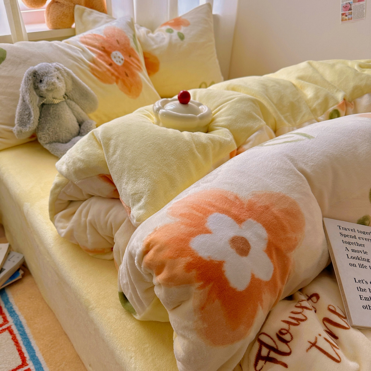 91家纺网 家纺一手货源 找家纺 小叮当家纺仓储工厂店 买家秀 爆款花型2025新款200克牛奶绒小清新卡通复古风单被套 被套单件 花园时光