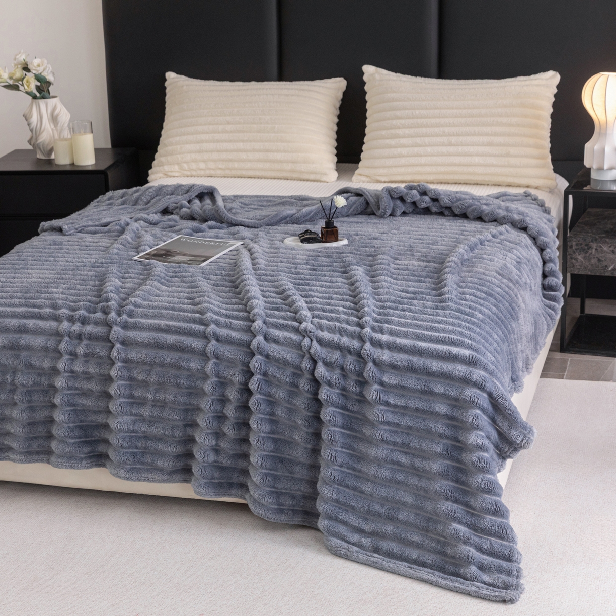 91家纺网 家纺一手货源 找家纺 楠沐家纺 2025新款高克重大抽条毛毯仿兔毛绒法兰绒毯跨境外贸多功能毯 兔毛绒-灰亚蓝