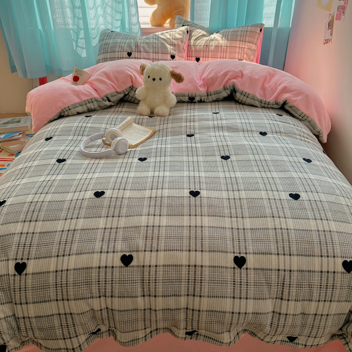 91家纺网 家纺一手货源 找家纺 小叮当家纺仓储工厂店 买家秀 爆款花型2025新款200克牛奶绒小清新卡通复古风单被套 被套单件 罗马假日