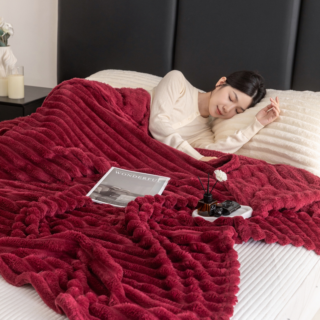 91家纺网 家纺一手货源 找家纺 楠沐家纺 2025新款高克重大抽条毛毯仿兔毛绒法兰绒毯跨境外贸多功能毯 兔毛绒-酒红