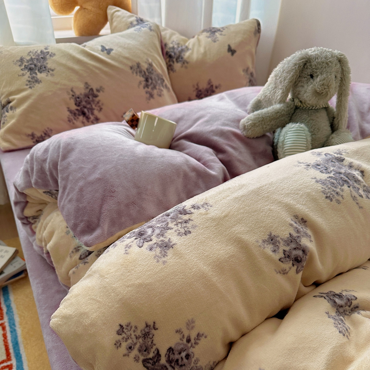 91家纺网 家纺一手货源 找家纺 小叮当家纺仓储工厂店 买家秀 爆款花型2025新款200克牛奶绒小清新卡通复古风单被套 被套单件 墨染