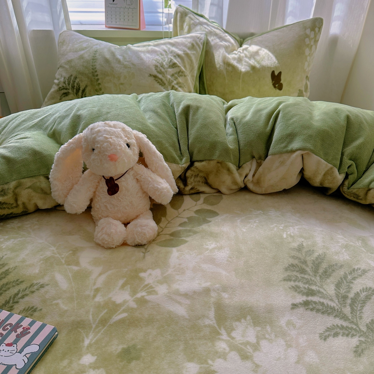 91家纺网 家纺一手货源 找家纺 小叮当家纺仓储工厂店 买家秀 爆款花型2025新款200克牛奶绒小清新卡通复古风单被套 被套单件 沐晨-绿