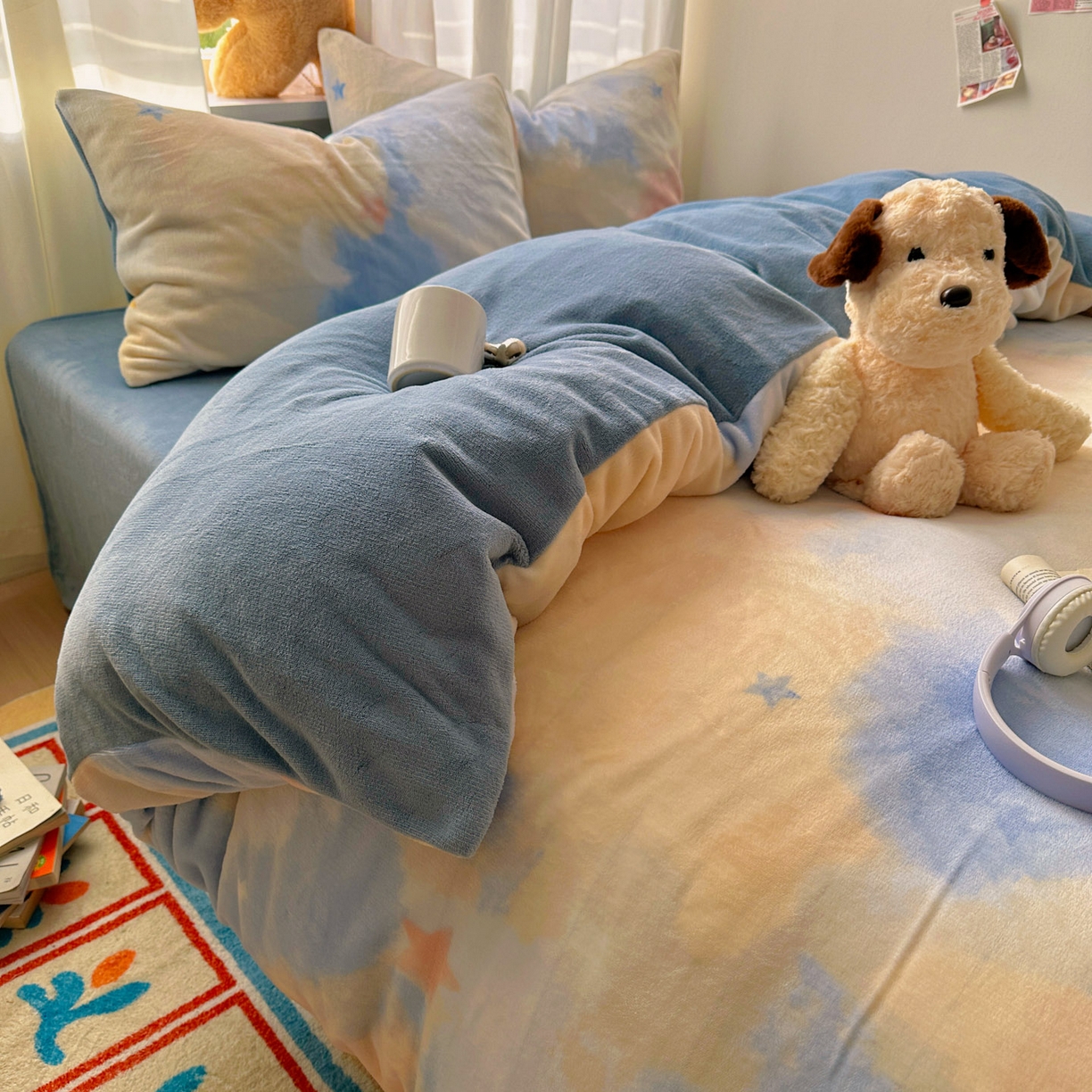 91家纺网 家纺一手货源 找家纺 小叮当家纺仓储工厂店 买家秀 爆款花型2025新款200克牛奶绒小清新卡通复古风单被套 被套单件 南星