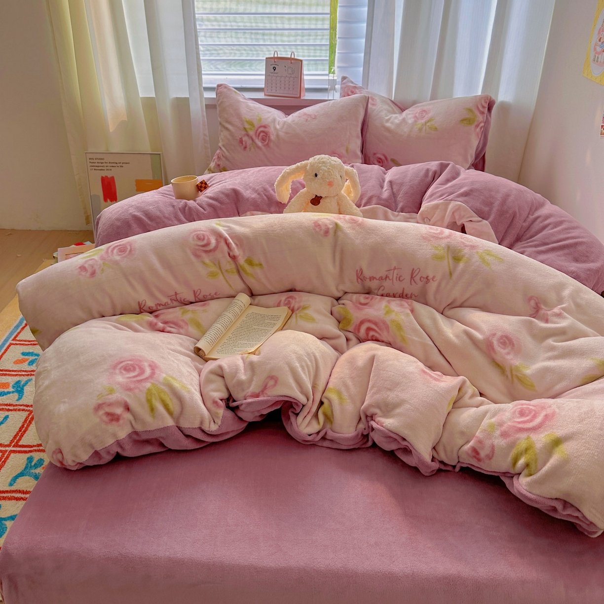 91家纺网 家纺一手货源 找家纺 小叮当家纺仓储工厂店 买家秀 爆款花型2025新款200克牛奶绒小清新卡通复古风单被套 被套单件 千寻花语