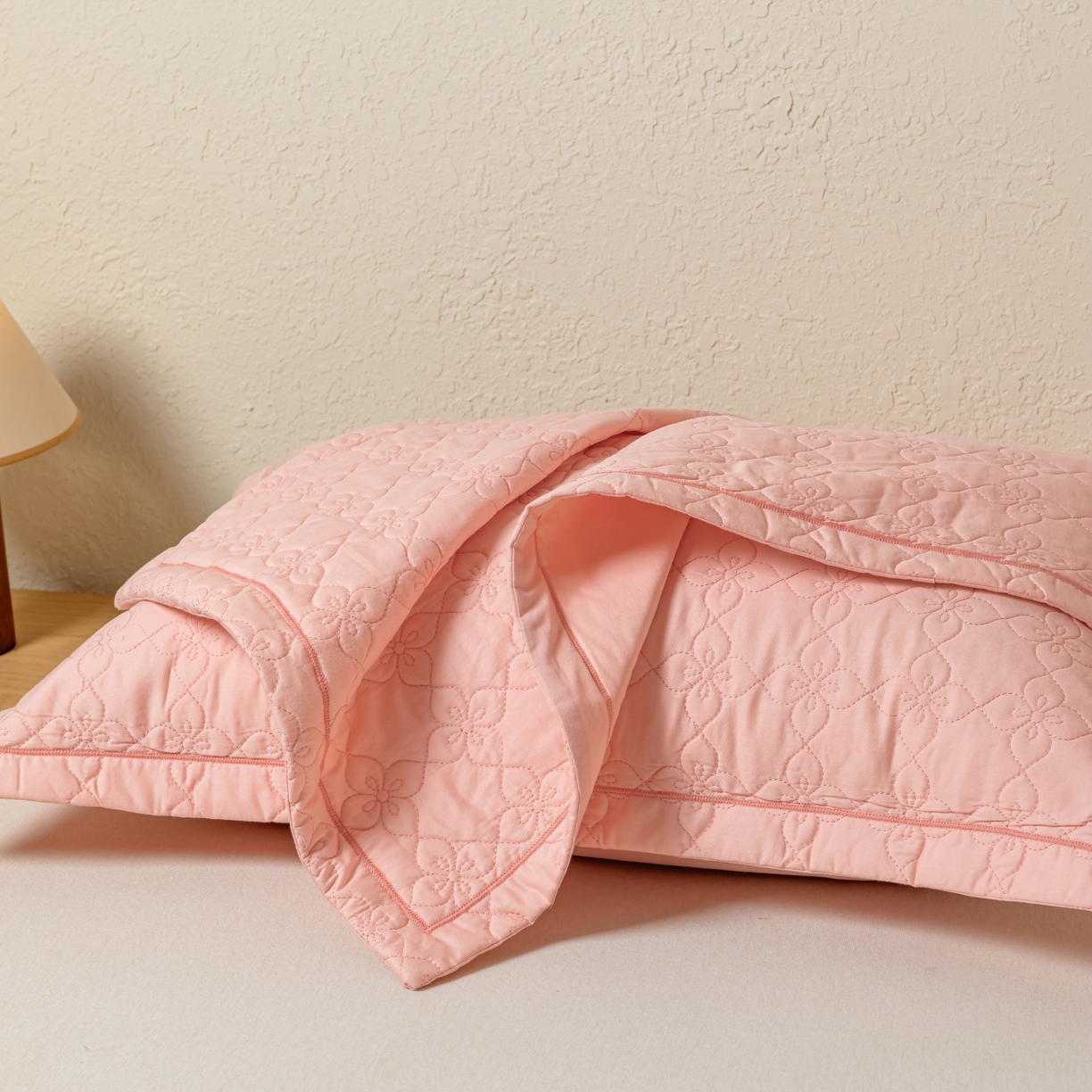 91家纺网 家纺一手货源 找家纺 （总）百寐 2025新款全棉纯色加厚夹棉50*80枕套40*60/48*74纯棉枕芯保护套