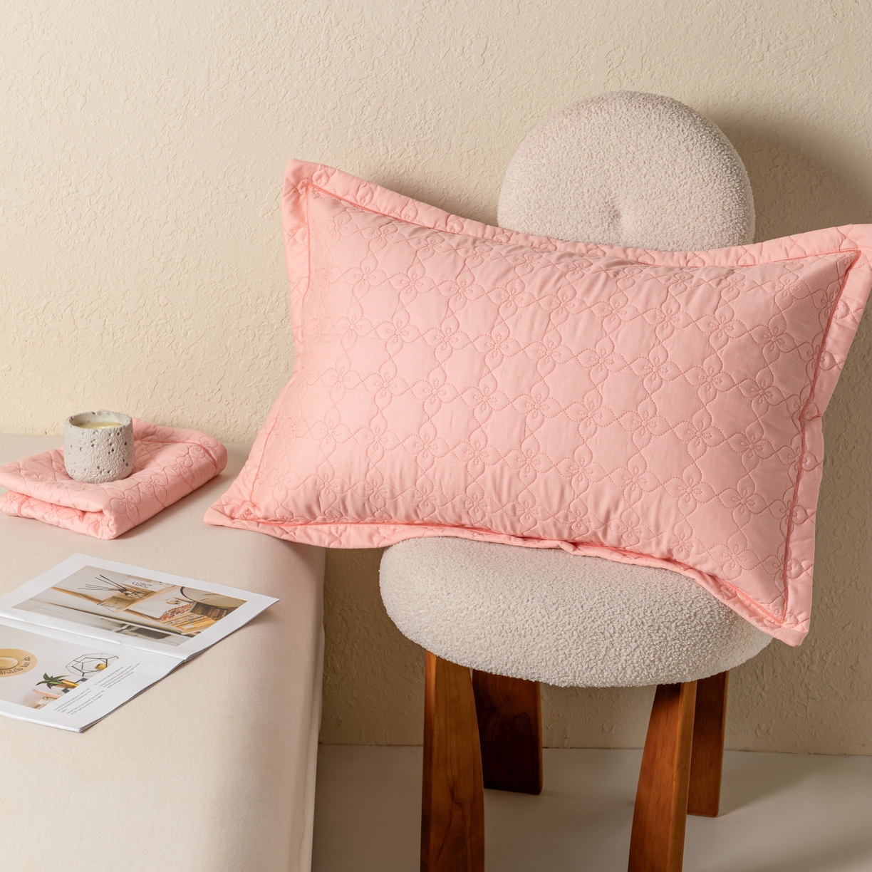 91家纺网 家纺一手货源 找家纺 百寐 2025新款全棉纯色加厚夹棉50*80枕套40*60/48*74纯棉枕芯保护套 花容-香叶粉