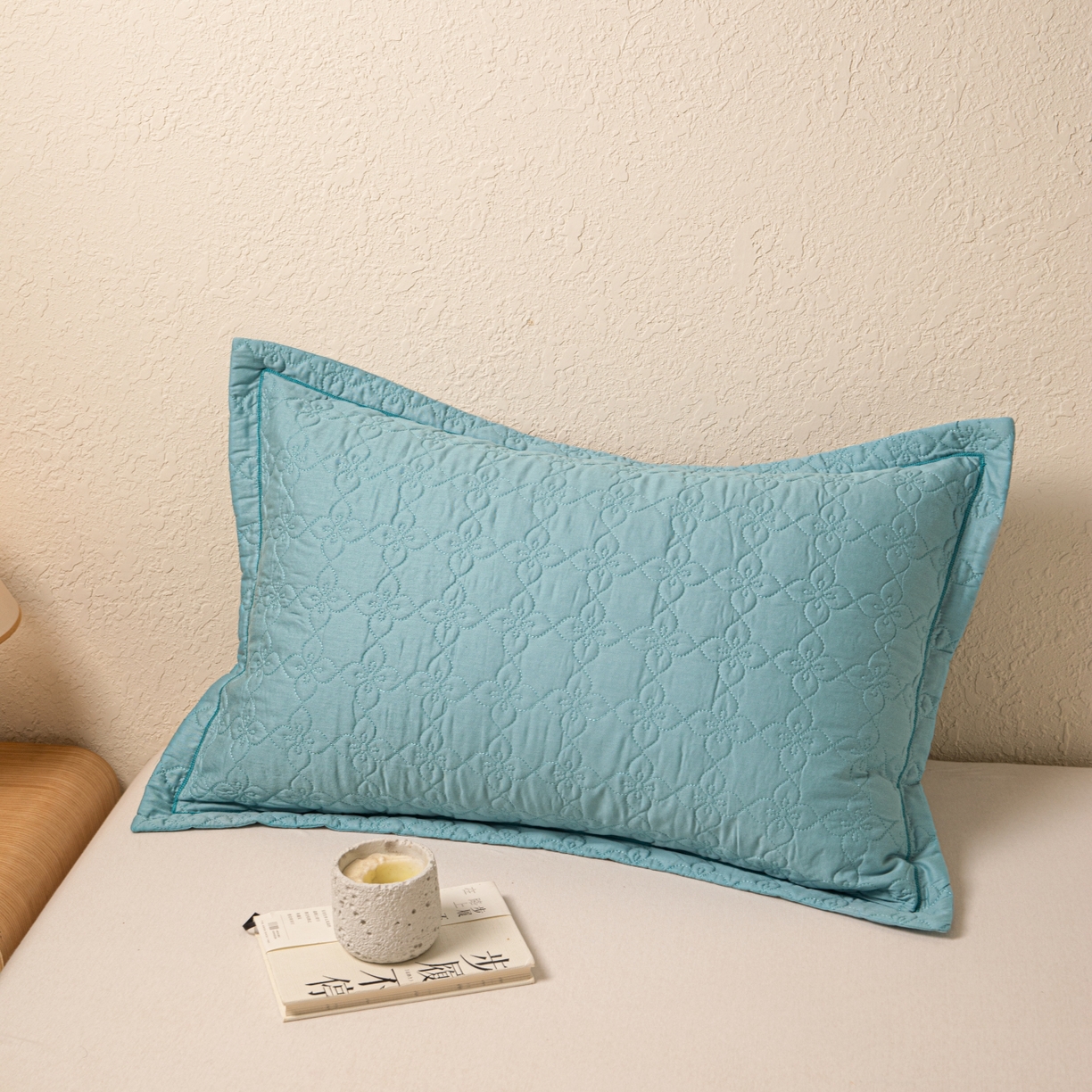 91家纺网 家纺一手货源 找家纺 百寐 2025新款全棉纯色加厚夹棉50*80枕套40*60/48*74纯棉枕芯保护套 花容-云水蓝