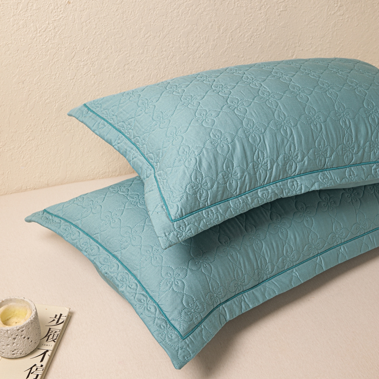 91家纺网 家纺一手货源 找家纺 百寐 2025新款全棉纯色加厚夹棉50*80枕套40*60/48*74纯棉枕芯保护套 花容-云水蓝