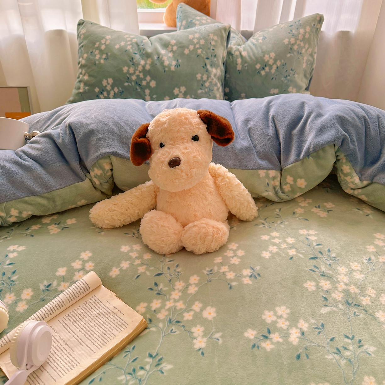 91家纺网 家纺一手货源 找家纺 小叮当家纺仓储工厂店 买家秀 爆款花型2025新款200克牛奶绒小清新卡通复古风单被套 被套单件 若影华梦