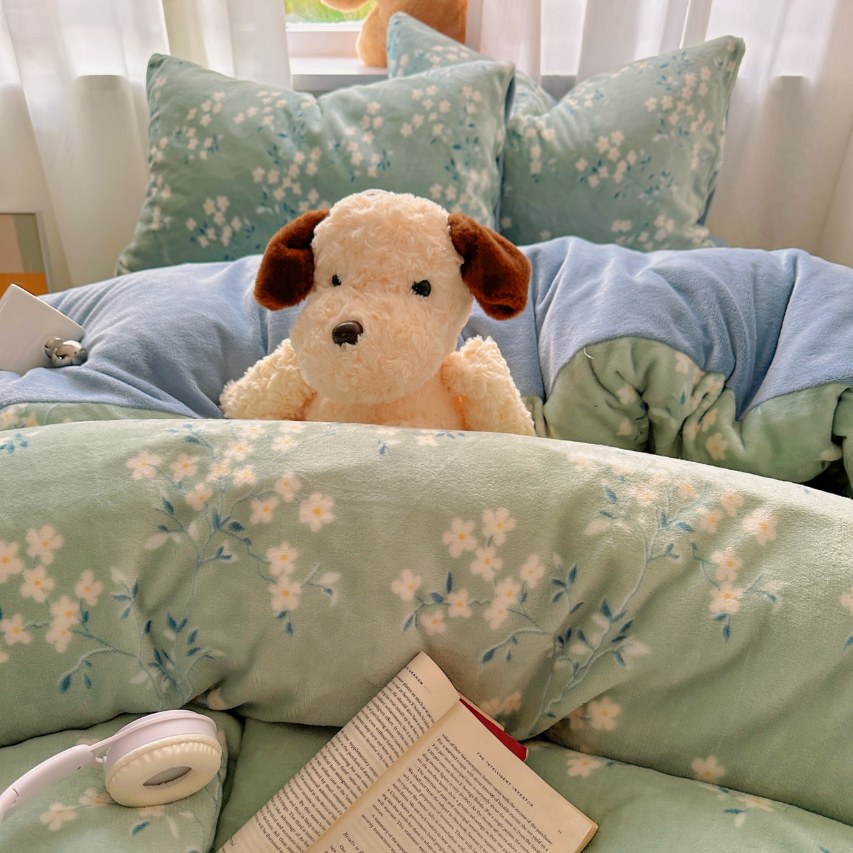 91家纺网 家纺一手货源 找家纺 小叮当家纺仓储工厂店 买家秀 爆款花型2025新款200克牛奶绒小清新卡通复古风单被套 被套单件 若影华梦