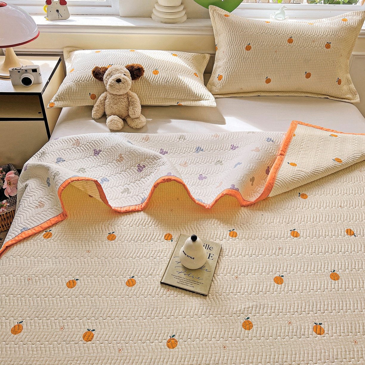 91家纺网 家纺一手货源 找家纺 梦精灵2025新款40支13372印花全棉床盖软凉席夏被纯棉床单枕套四季通用 甜桔