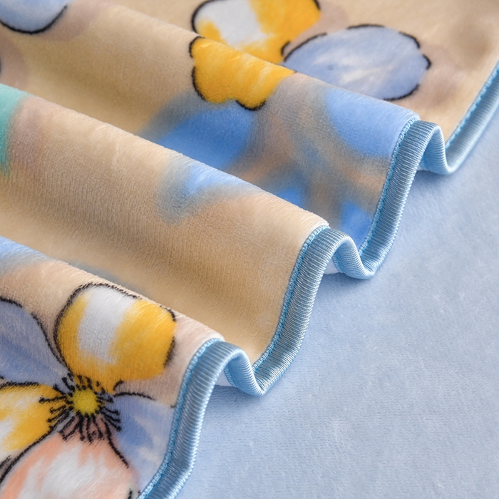 91家纺网 家纺一手货源 找家纺 芯诗曼2025新款8.5斤直播热款高克重牛奶绒法莱绒水晶金貂法莱绒四件套 豆蔻年华