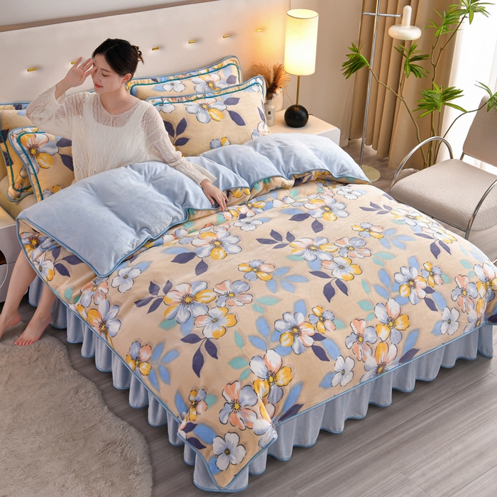 91家纺网 家纺一手货源 找家纺 芯诗曼2025新款8.5斤直播热款高克重牛奶绒法莱绒水晶金貂法莱绒四件套 豆蔻年华