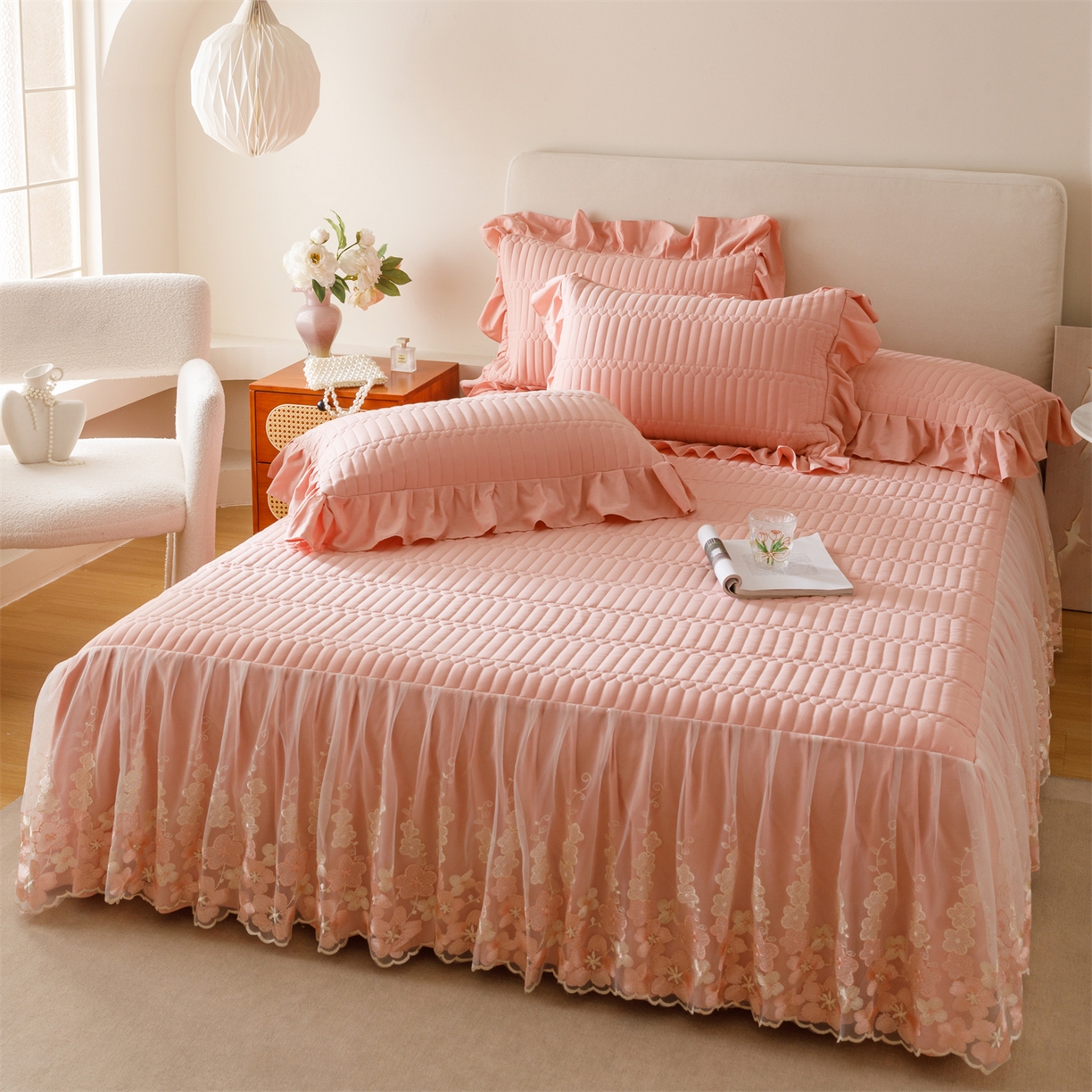 91家纺网 家纺一手货源 找家纺 （总）好儿喜家纺 2025新款A类水洗棉床裙三件套-梦萝系列