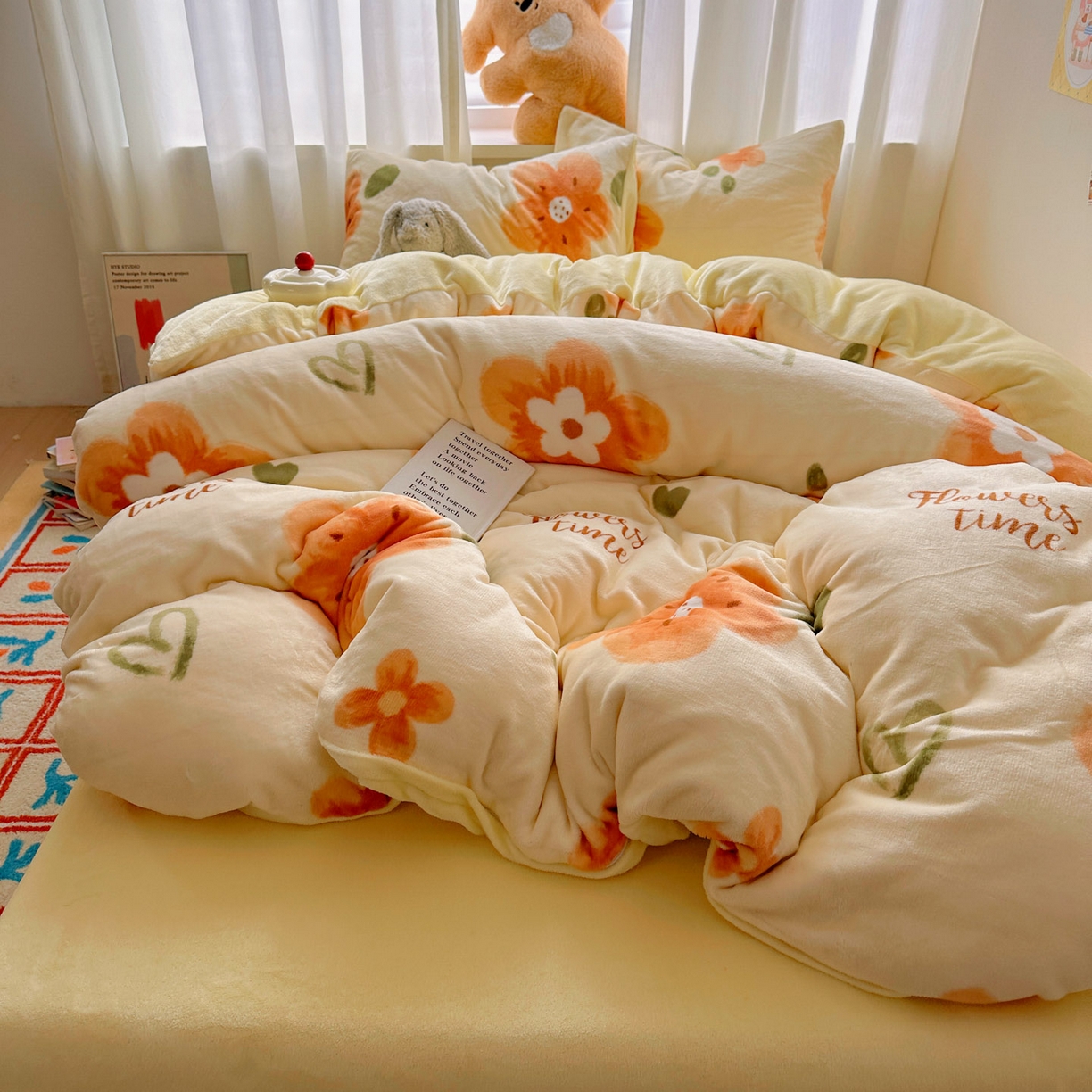 91家纺网 家纺一手货源 找家纺 （总）小叮当家纺仓储工厂店 买家秀 爆款花型2025新款200克牛奶绒小清新卡通复古风四件套