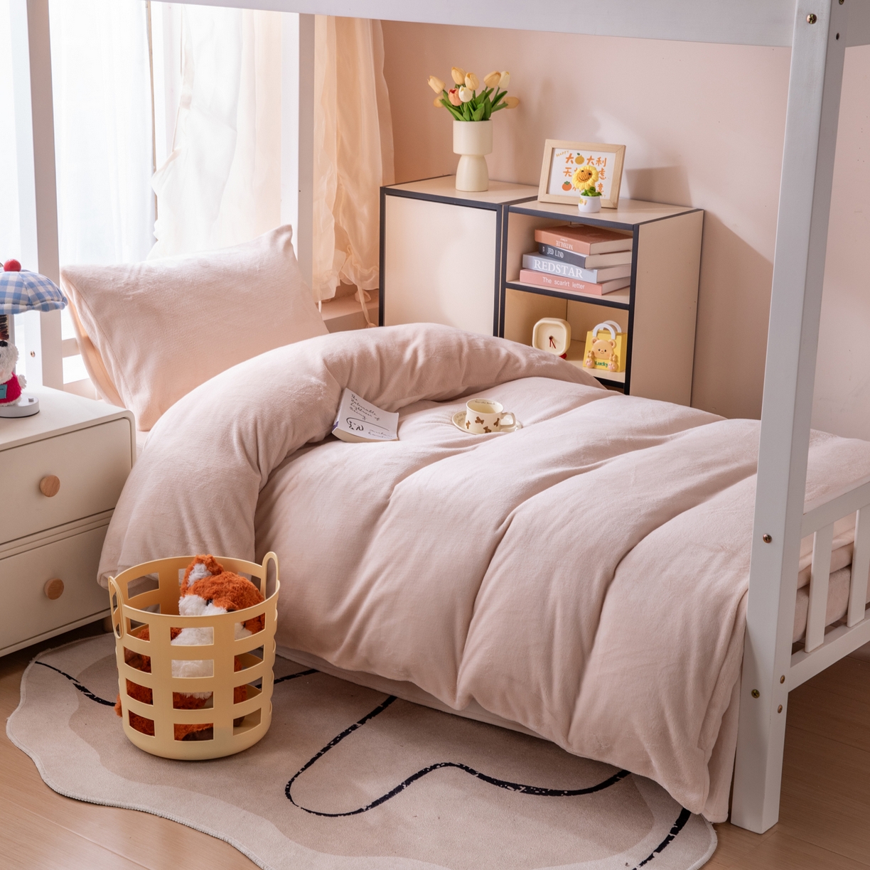 91家纺网 家纺一手货源 找家纺 凌云 2025新款A类230克加厚牛奶绒学生宿舍三件套床笠款床单款 奶咖-绒