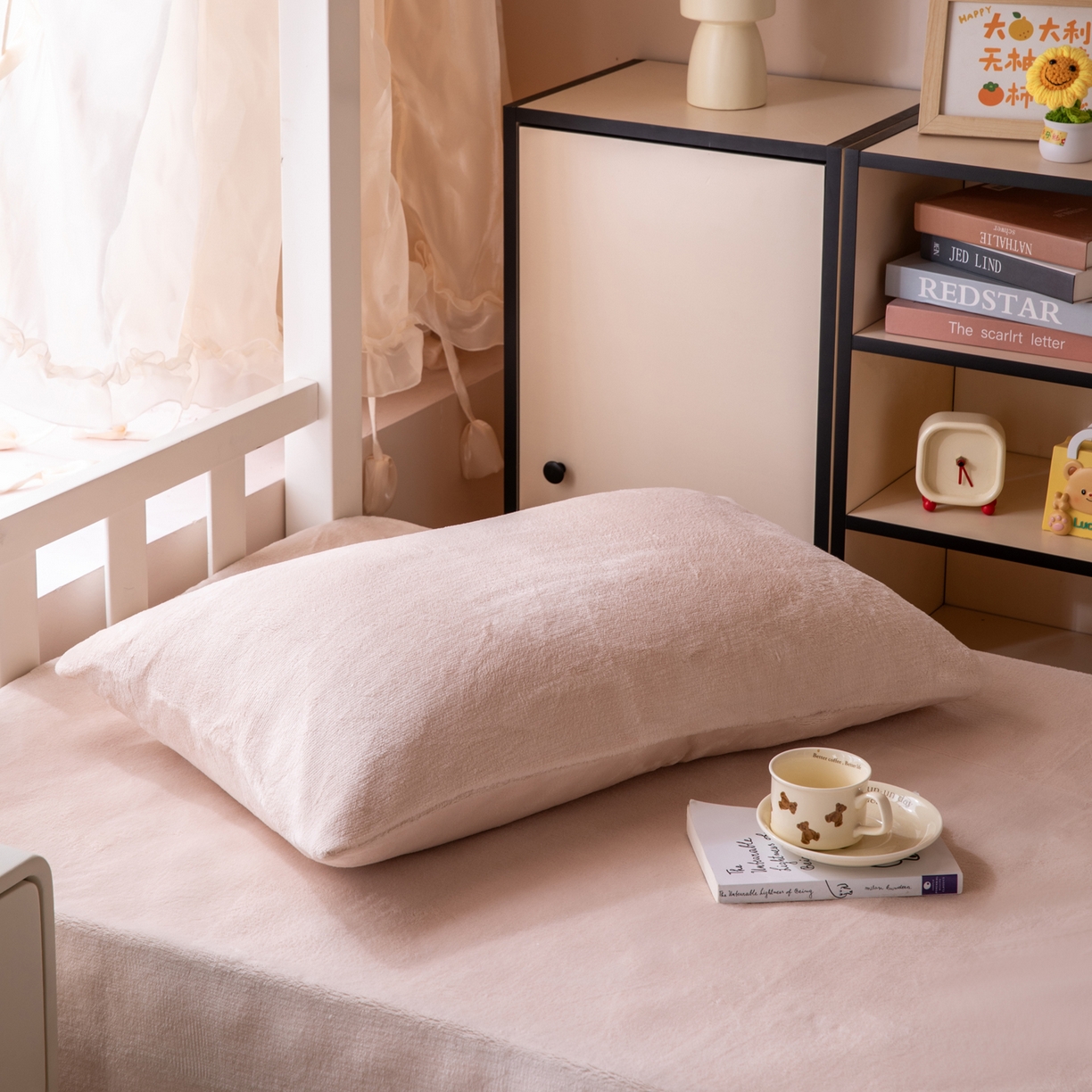 91家纺网 家纺一手货源 找家纺 凌云 2025新款A类230克加厚牛奶绒学生宿舍三件套床笠款床单款 奶咖-绒