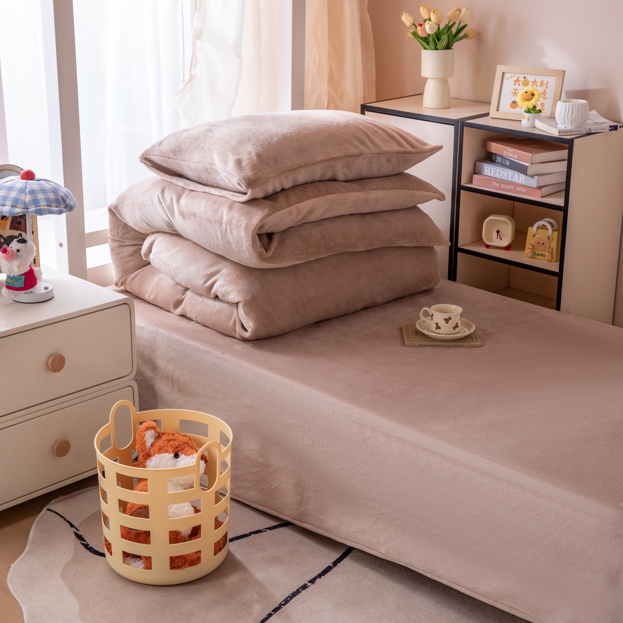 91家纺网 家纺一手货源 找家纺 凌云 2025新款A类230克加厚牛奶绒学生宿舍三件套床笠款床单款 浅驼-绒