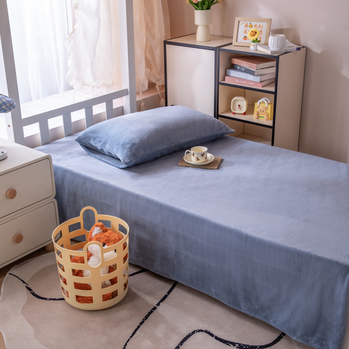 91家纺网 家纺一手货源 找家纺 凌云 2025新款A类230克加厚牛奶绒学生宿舍三件套床笠款床单款 星海蓝-绒